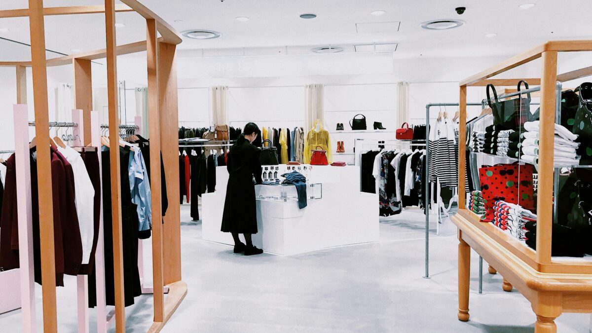 株式会社○○商事様の紹介です。（お客様紹介）